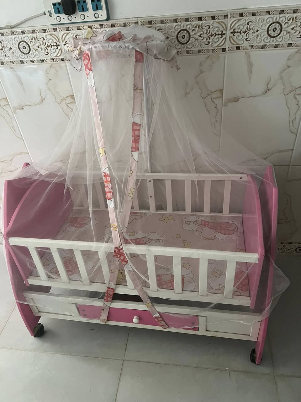 كاروك للبيع السعر 50 وبي مجال


**إذا كنت صاحب هذا الإعلان وتريد حذفه لأي سبب، رجاءا أرسل رسالة إلى الدعم الفني**