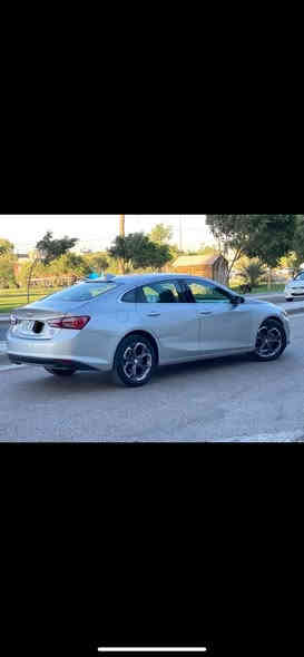 السلام عليكم ماليبو موديل 2020 حادث امريكا جاملغ امامي وربع البنيد راديترات وبدنه بلاديه وبل عراق صار بيها طخه بسيطه بل باب الخلفي وتبدل نفس اللون كير ميكنه تبريد مكفولات مكانها بغداد حي الجهاد السعر 130 وبيها مجال للاتصال *********** او ***********
