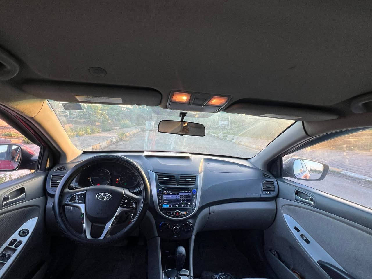 سلام عليكم
اكسنت هاج باك موديل 2012
تحكم ستيرن 
شاشه
نضام ايكو
مكينه 1600 gdi
رقم وهزه جديد ب اسمي
هاذا السونار موضح حالة السيارة
سعر 70 $ 
وبيها مجال بسيط حك الجيه
***********
