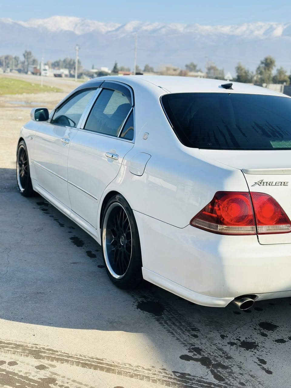 بەناوی خودا.
توێتا کراون (شاهینە) ١٨٤ ساخ ٢٠٠٧ بێ دوکەڵ

جلد و هیتەر  و ئاوێنە ئیشارەت

گەرم و سارد و برێک مەزبوت

تەقە و ڕەقە و کێشەی کارەبایی و میکانیکی نییە

وێنەی سۆنەرەکەی دانراوە

کڕیار نیت سەری خۆت مەئێشێنە

قفڵی 72$ 
شوێن/ سەیدصادق

لەگەڵ ڕێزم وەڵامی نامە و کۆمێت نادەمەوە

***********

***********
