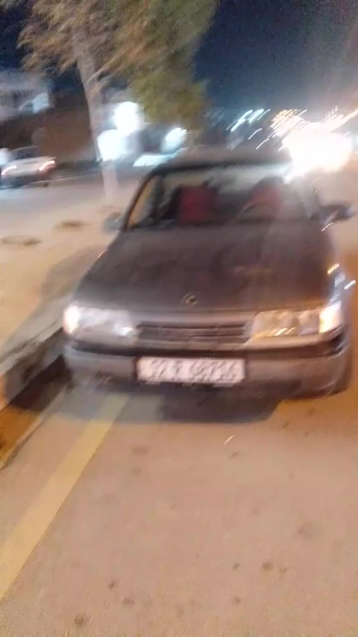 فكتره حجم 16 هزه رقم سنويه كلو جديد  كاربون بنزين كير محرك شرط  السعر 32 وبيه مجال


**إذا كنت صاحب هذا الإعلان وتريد حذفه لأي سبب، رجاءا أرسل رسالة إلى الدعم الفني**