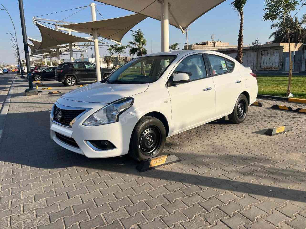 نيسان صني هندي 2025 زيروو
بليته زركه كفاله عامه
رقم اربيل وكاله او تحويل ضمان شركة السور
ماشيه 4 الف فقط زيروو
شاشه لكزز بالكارتون السياره 
السعر 132 ورقه قفل 
*********** البصرة, العراق
