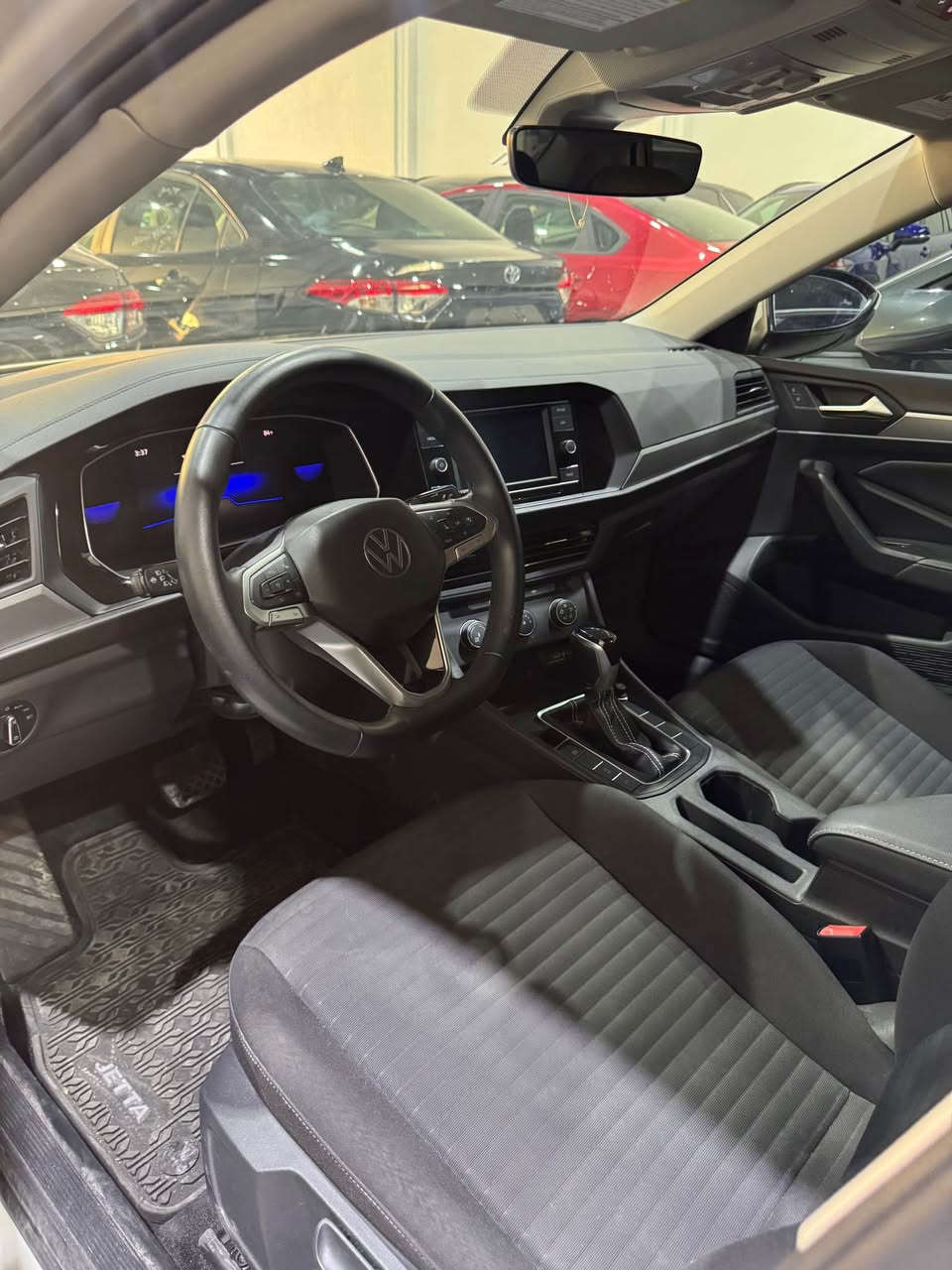 jetta *********** 
مؤديل 2024 
مواصفات S 
( شاشه الكترؤنى ، لايت زينؤن ، سي مؤد ، ويل كه پ، شاشه و كاميرا ، ٥ رادار). ته نها بؤنت سبوغ دوو پارچه ش كليرى امريكا. هه موو شتيكى به شه رت. ٣ مانگ كاتى له گه له 
*********** أربيل, العراق
