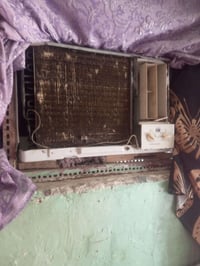 مكيف بيت شغال طن ونص تبريد جيد جدا 160 العنوان الفضليه 07867003255