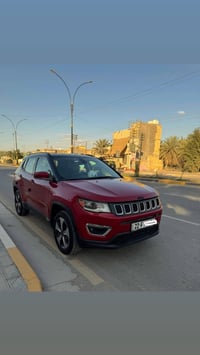 جيب كومباس 2018 لمتدد فول مواصفات توكلر  قمارة سوده  السيارة بدون حادث...