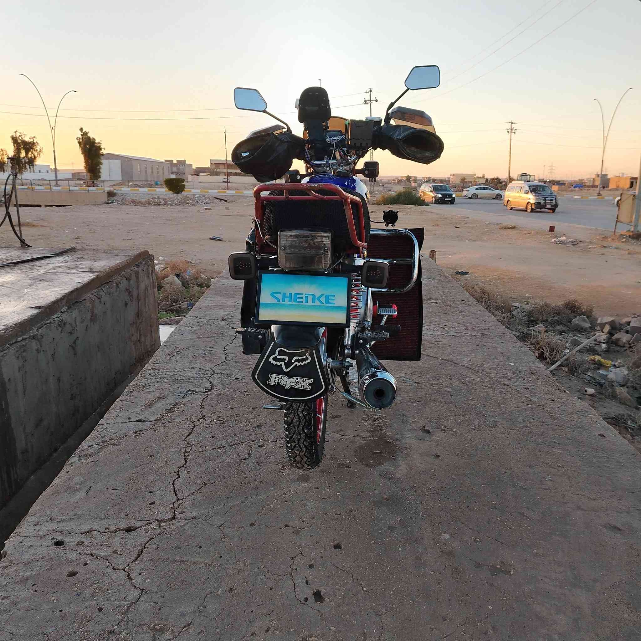 ماطور أيراني شاوني موديل 2024 نظيف سعر 650الف للبيع 
***********
