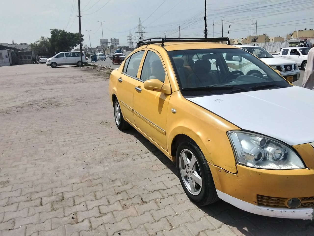 سلام عليكم شيري اي فايف 2011 رقم بغداد نكليزي
شرط التحويل هيه وقرامات مصفره  
كيرومكينه كامري ابولكف جدد حاويه 
صدرامامي و خلفي جديد 
المكان بغداد مدينة الصدر       34 $ ورقه
استفسار اتصل وتدلل ***********
