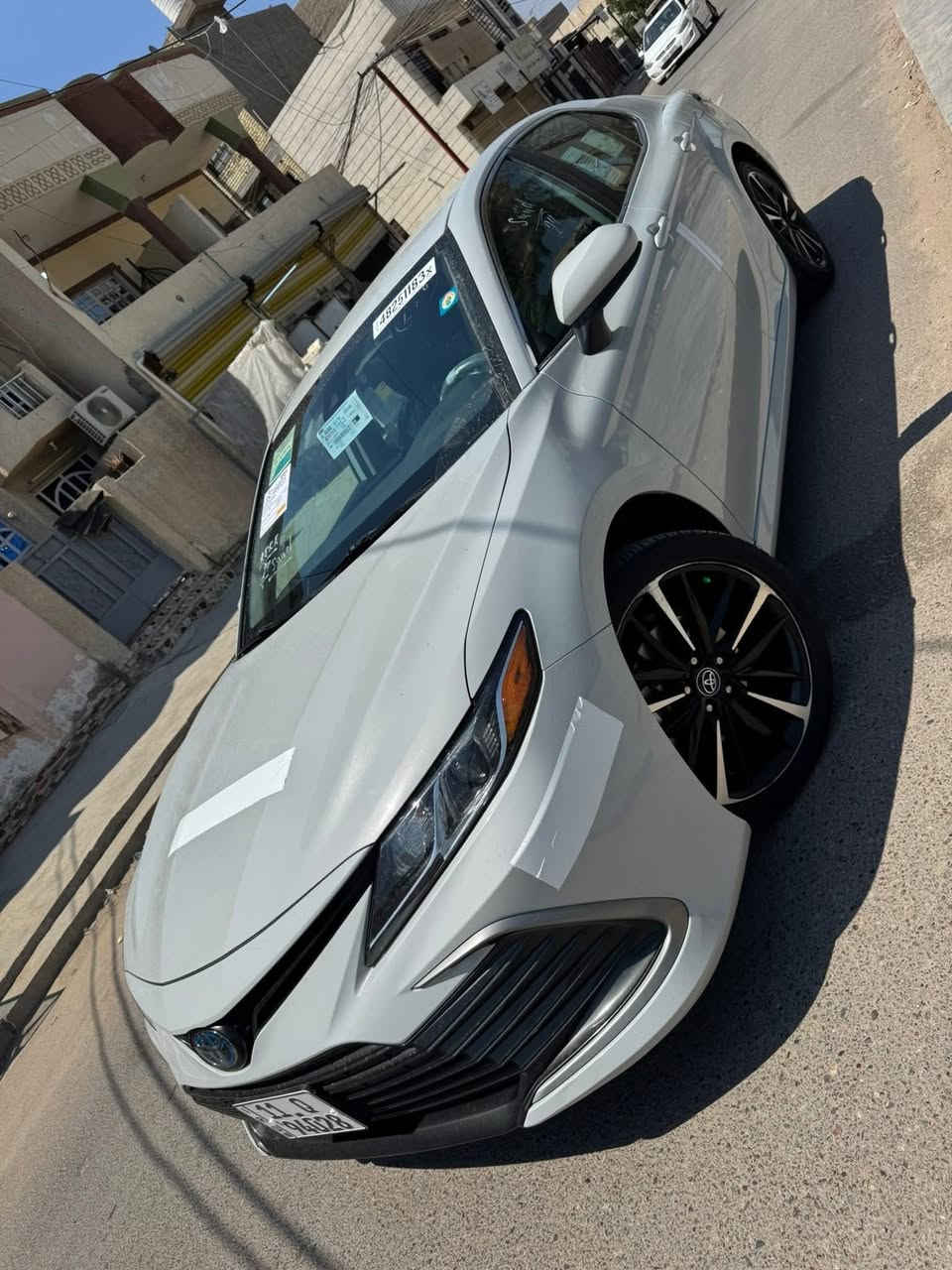 السلام عليكم
كامري موديل 23 LEهايبرد ماشيه 18 سياره بصمه ثلاث انضمه قياده سايد بريك كهربائي كامره خلفيه بيهه هواي مواصفات حلوه حجم المحرك 2500رقم بغداد بسمي بدون حادث سرقه دعاميه الخلفيه  فقط سياره جديده علا وضع الشركه مال بيت سونارهه موجود السعر 225 الاتصال *********** واتساب
