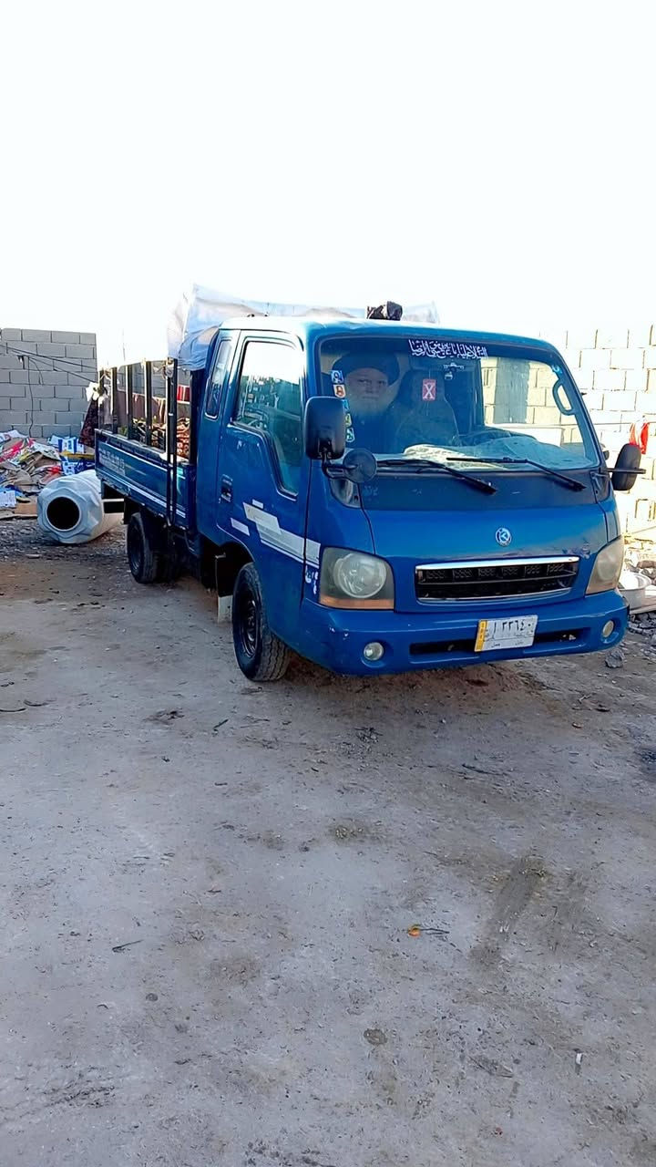 سلام عليكم سياره ام عيون مكفوله مديل 2000 مكينه كير وكسن وحداديه شاصي رقم شاصي مكفولات كفاله عامه سعر 66 وبيه مجال بيه مجال قليل ***********
