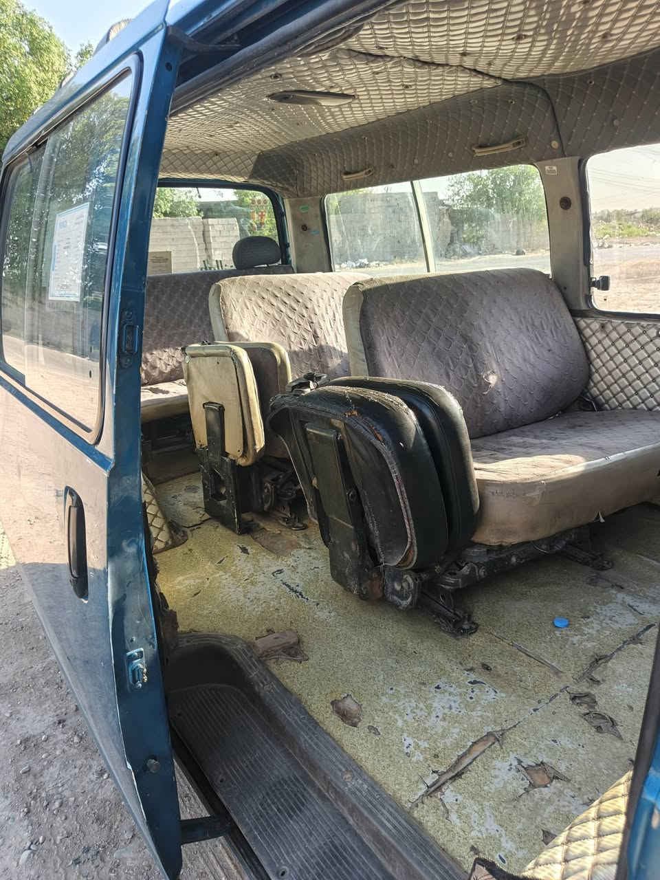 بريجو للبيع موديل1996 لون فيروزي مصبوغه حزام مكينه 2700 كير ومكينه مكفول تخم تاير شواصي معمرات جدد رقم بغداد ب اسمي *********** سعر 60 وبي مجال قليل هيئه مصفره خطها بغداد الجديده باب الشرجي
