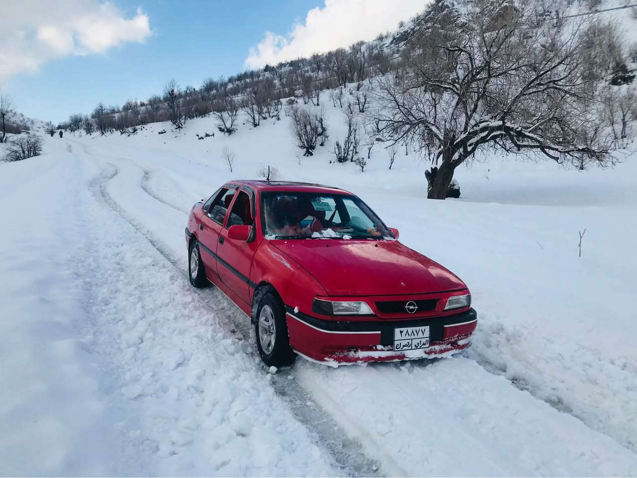 فيترا موديل 92سلايت بي ده عم بي سبخ به ز دو بارجه به خه كيرو مه كينه شه رت دحويل شه رت مه كينه 16قايش بحن به وه ر غرامه 140هزا سعر 36مه جال زاخو, دهوك


**إذا كنت صاحب هذا الإعلان وتريد حذفه لأي سبب، رجاءا أرسل رسالة إلى الدعم الفني**