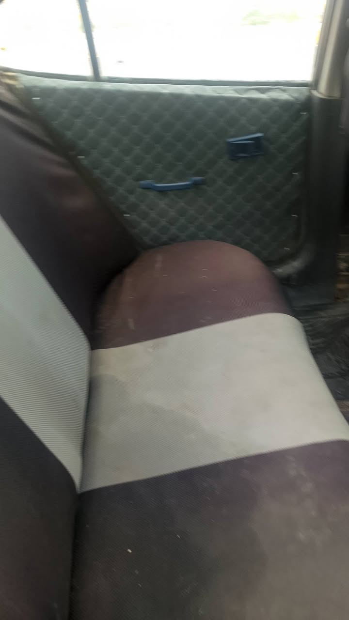 السلام عليكم اخوان عدنه هاي السيارا البيع دايو رقم دولي هزه جديد سيارة حلوه كير محرك  شرط السعر 30 بي مجال مكان موصل 🫡👑 ***********
