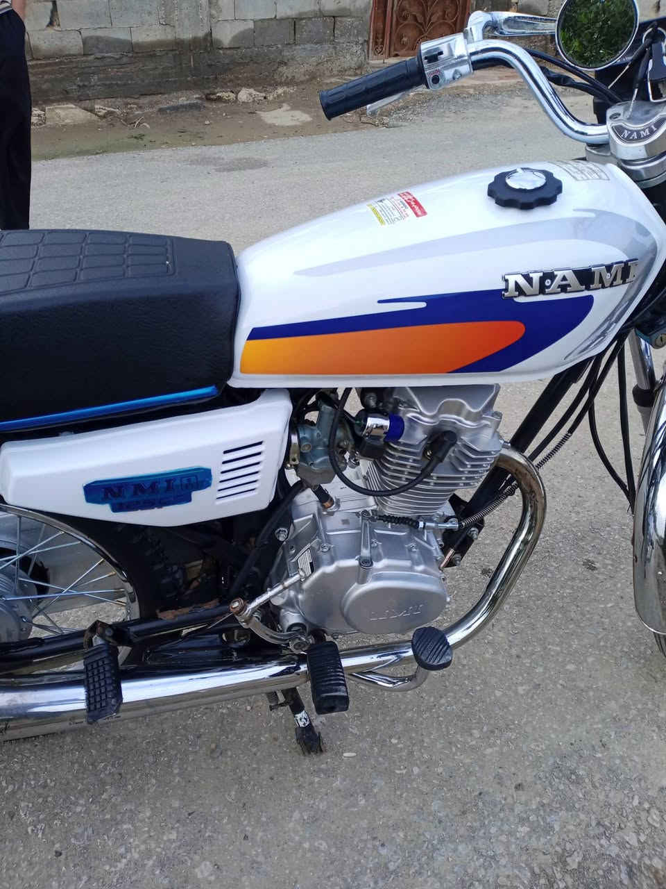 سلام عليكم 
نامه شلامچه 23 بلاد طالعه بل 24 ماناقصهه اي شي مكينه مكفوله من كلشي مكان الرميثه السعرر مليون و550 بيهه مجال قليل المايعرف بيهن لايتعبنه 
رقم/ ***********
.
