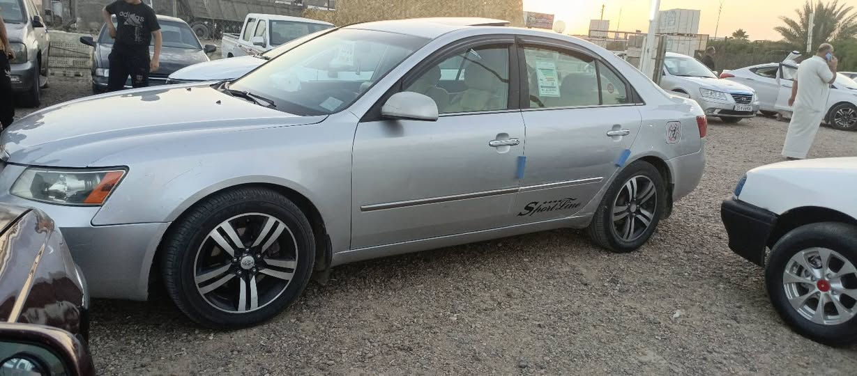 سوناتا 2008 امريكي
رقم انبار الجديد تحويل مباشر
ضرر السياره قطعتين جاملغ وبنيد تبديل بدون دواخل
محرك وكير كفاله والك الفحص
محرك 6 سلندر
تبريد شغال
فتحه السياره

السعر 85 وبيها مجال
***********
مكاني الانبار الرمادي
