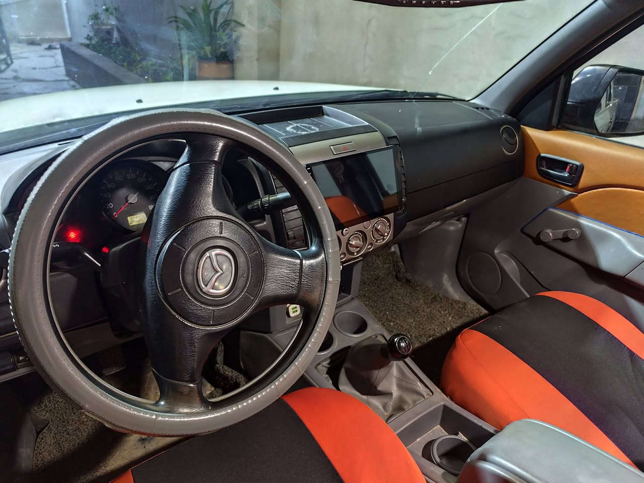 مازدا BTمحرك2600 بيها 3قطع صبغ بدون دواخل سياره جاهره ماشيه 130الف فقط 
السعر123 مجالها بصيط 
***********
