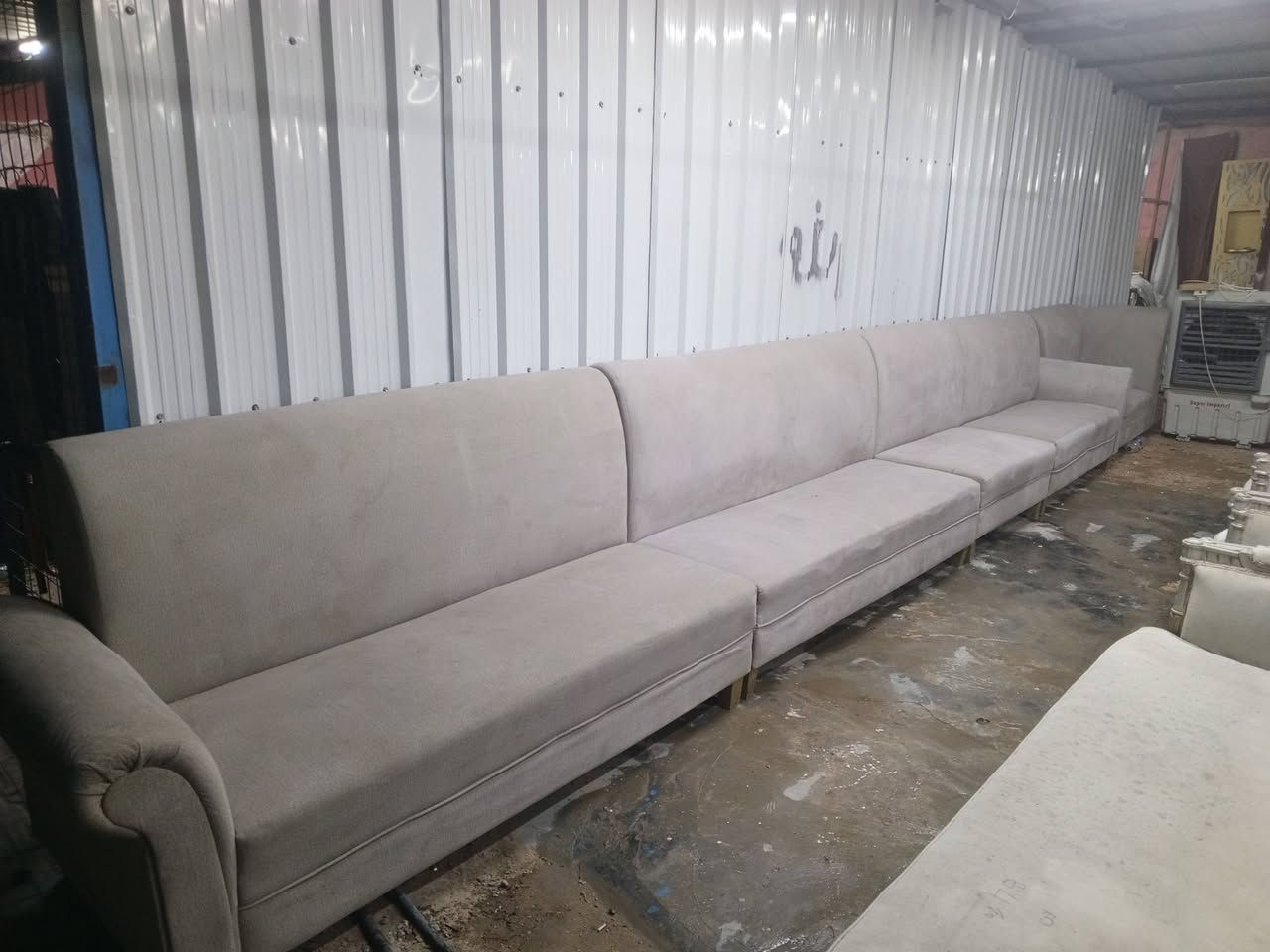 ديوان حرف ايل كويتي. طوال ٩متار. ١١نفر. سماوه.  العسكري. مقابيل البنزين خانه. ***********.
