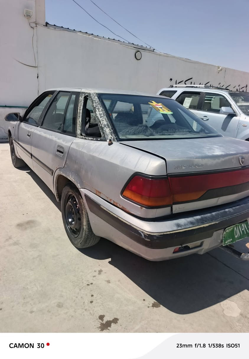 السلام عليكم دايو اسبره فول اوتماتيك سنويه خضرا شرط التحويل كير ومحرك شرط سيارة شوف العين 
سعرها ١٥ ترهم نقد وترهم اقصاد بمقدمه زينه
***********
