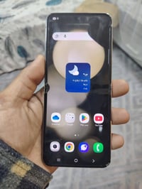 سامسونك  زي فلب 5 الجهلز على وضعيت الشركه كله شغال  بس هاي بل شاشه نقط...