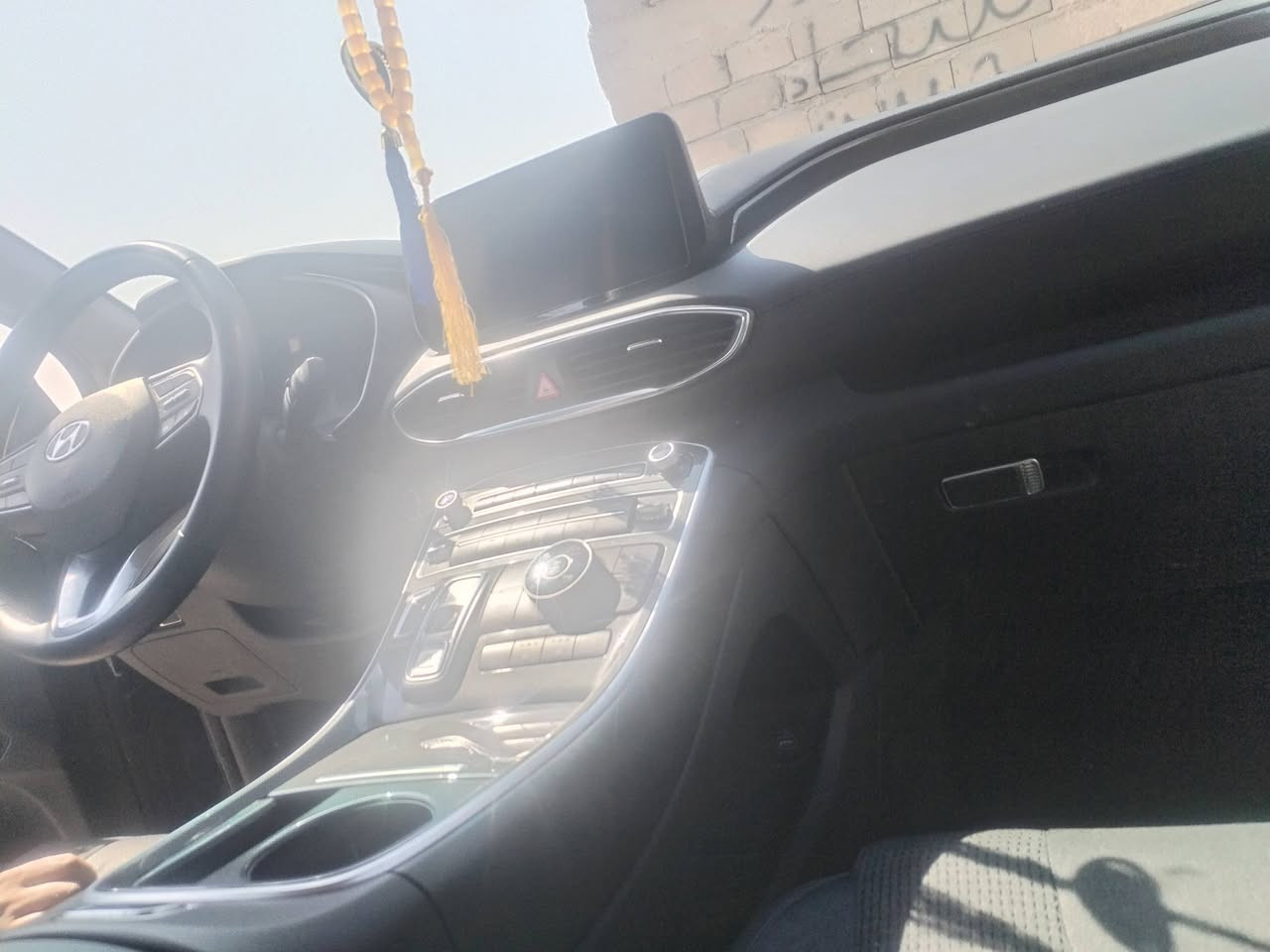 سنتافي ٢٠٢٣ ماشيه ٨٠ الف وارد أمريكي حادث جاملق وباب فقط ول باقي مكفول سعر 185 بيهه مجال هاذا رقمي *********** عنوان سماوه قضاء الخضر
