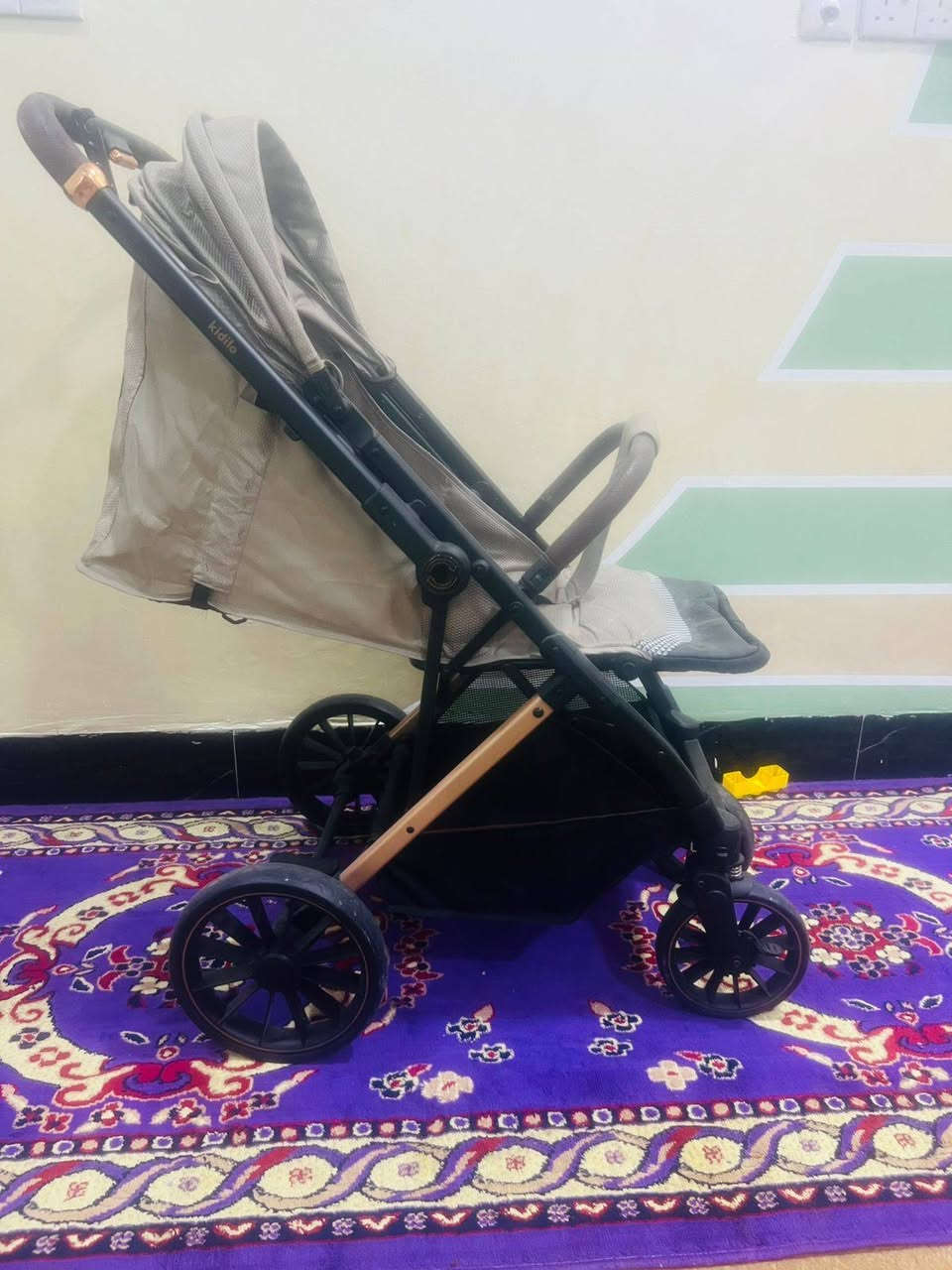 عربانة اطفال
جديدة غير مستخدمة 

مكاني الصوفية قرب مدرسة الكوفة


**إذا كنت صاحب هذا الإعلان وتريد حذفه لأي سبب، رجاءا أرسل رسالة إلى الدعم الفني**