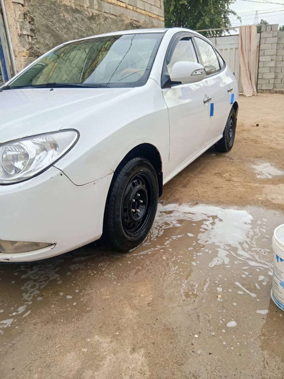 سلام عليكم النترا 2011 خليجي 1600 محرك وكير جدد حدادية وتخم تاير جدد تبريد شغال فول مواصفات واحد على واحد فتحة ب قمارة اشاير ب مرئ سيارة بدون حادث صبغ فقط السعر 110 مكاني نجف لتواصل ***********
