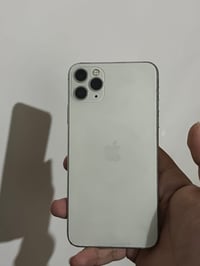 ايفون 11 برو ماكس • ذاكرة ٦٤ • بطارية مبدلة