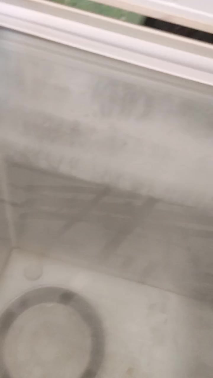 السلام عليكم للبيع مجمده المكان نجف ***********
