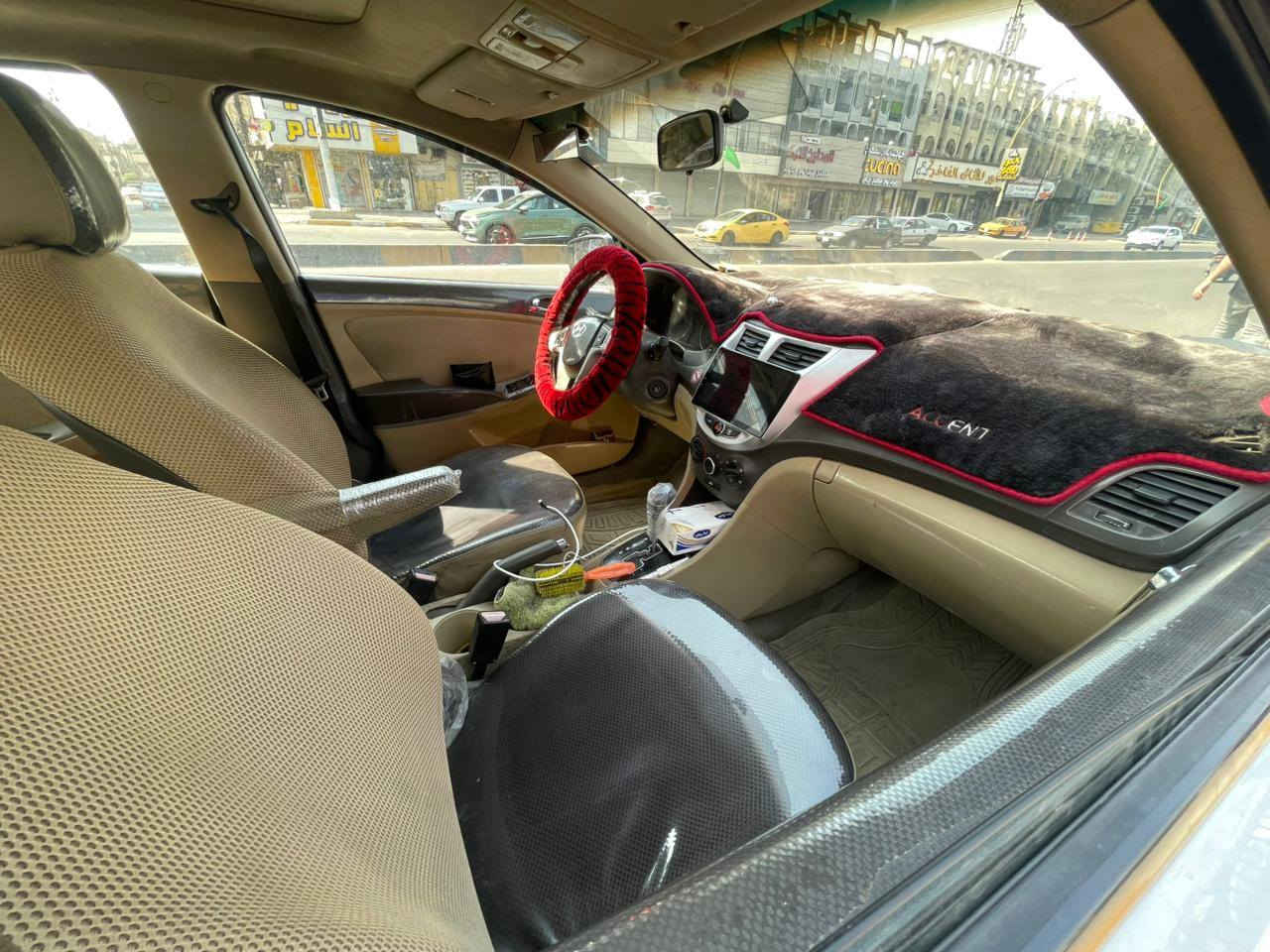 اكسنت خليجي موديل ٢٠١٣ رقم بغداد بسمي تحويل مباشر السيارة مكفولة من التبديل والصبخ مكينة ١٦٠٠ دبل قطرة السيارة تخم تاير فتحة  اشاير بل مري السيارة مدوشمة السيارة جاهزة من كلشي ترهم مراوس السعر ١٠٥ وبيهة مجال ترهم مراوس مكان السيارة بغداد اي استفسار التصال ***********.... ترهم مراوس بغداد, العراق
