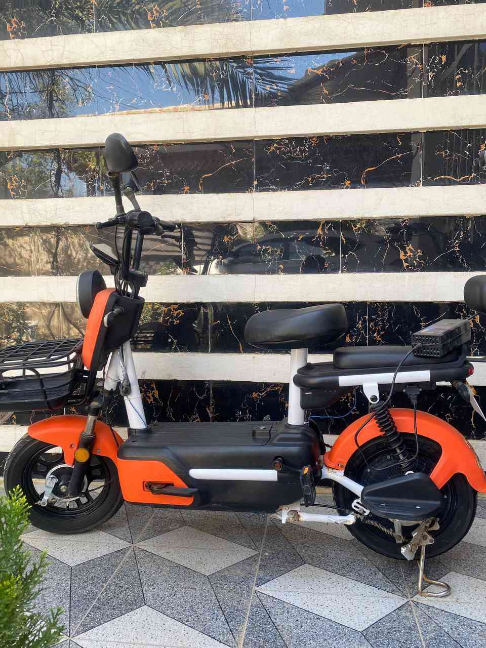 دراجه شحن 4 بطاريات على الفحص اخو زيرو السعر 250 وبي مجال المكان الفلوجه تواصل خاص


**إذا كنت صاحب هذا الإعلان وتريد حذفه لأي سبب، رجاءا أرسل رسالة إلى الدعم الفني**