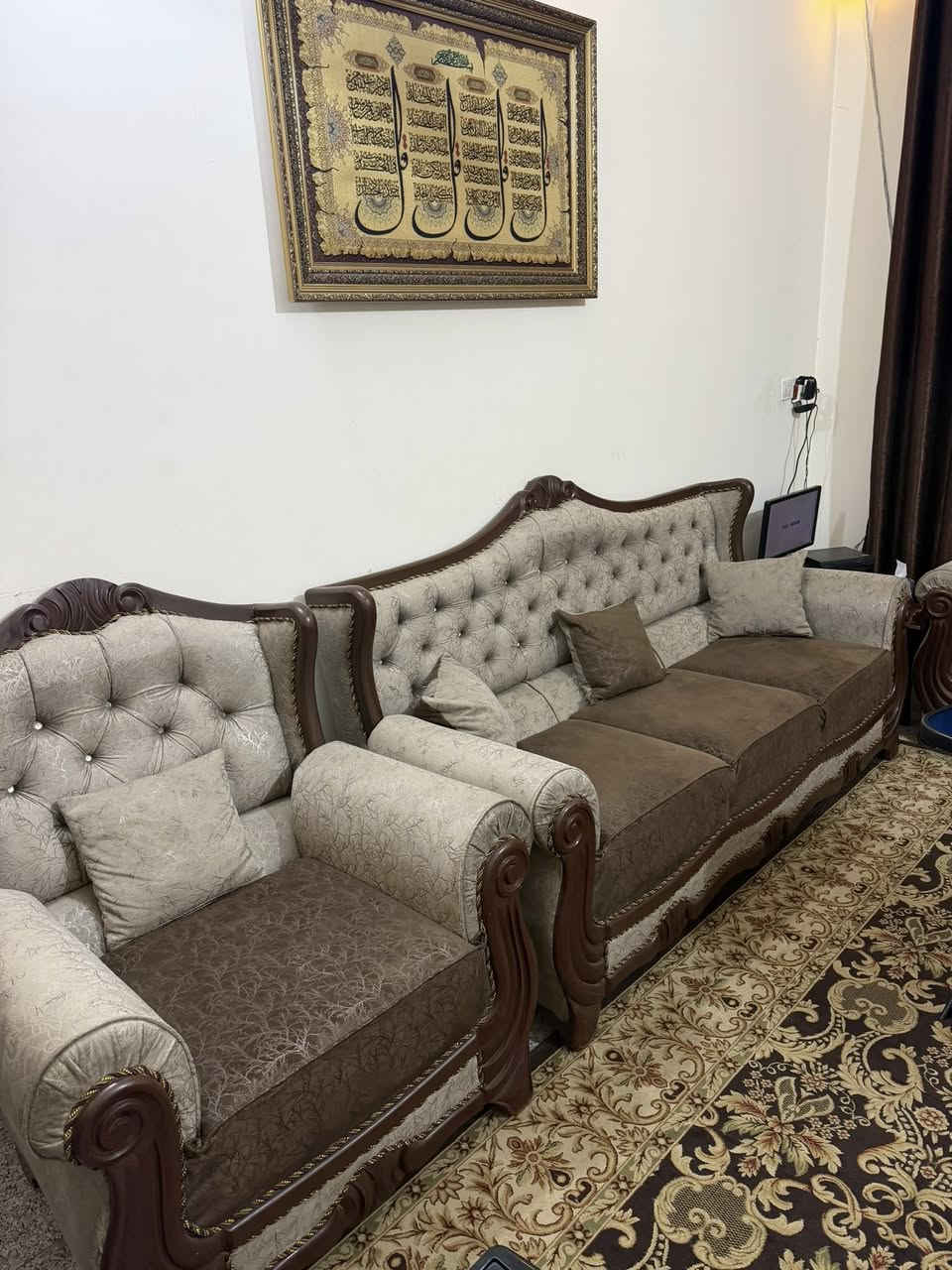 تختم للبيع نضيف  استخدام قليل العنوان الاعظميه هاتف ***********
