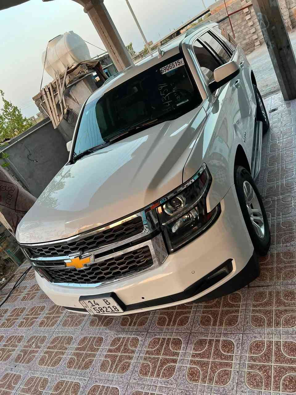 تاهو موديل 2018 دخول جديد ظباط صاله اقل من ١٠ ايام من دخل. مماشيه بلعراق ع مشيه امريك 82 ميل
رقم بصره ظباط تحول مباشر ثاني يوم
فول موصفات Lt لخير 
فتحه  ،/كشنات جلد تدفئه تبرير/
خزن ميموري /استرن كهربائي/ باب خلفي كهربائي/
حساسات / رادار امامي / مري شفط / تلفزيون خلفي /
وياقي الن
موصفات  المعروفه

مكينه 5300 كير كفاله جاهزه من كلشي اي نقص ماكو

حادث خفيف كلش اخت لكلين 
فقط ألباب الصندوق بيه خسفتين يرجعن بارد 
والصوره مشر عليه بلمنشور 
عنوانه البصره خلف مستشفى الفيحاء
 الاستفار ع الرقم 
***********
