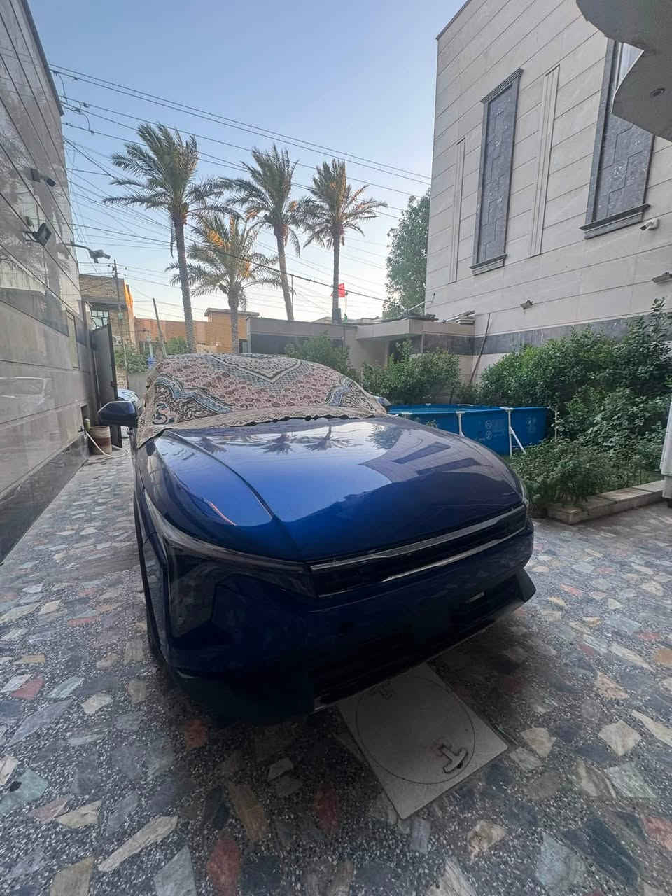 السلام عليكم للبيع فقط 
كيا كي 4 موديل 2025امريكي
دخول جديد بسمي بدون رقم 
حادث موضح بالصور فقط بنيد معدل 
سعرها 154 
العنوان بغداد شارع فلسطين 
الهاتف ***********
