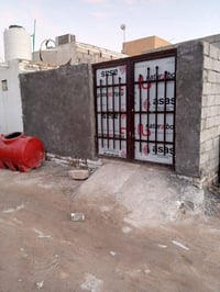 النجف الاشرف الكوفة • ١٠٠م • مراوس