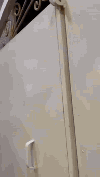 بيت للرهنية
العنوان دباش شارع الصحة خلف مدرسة الحرية الابتدائية فرع العريض فرع قاعة A2Z
 مساحة110متر مثل ما موضح بلفيدهوات
(طابق واحد فقط من دون سطح) 
--------------------------------------------
المبلغ المطلوب ٣٠مليون 
للاستفسار ‏‪***********‬‏ ابو مهند صاحب البيت
متواجد رصيد وواتس اب
