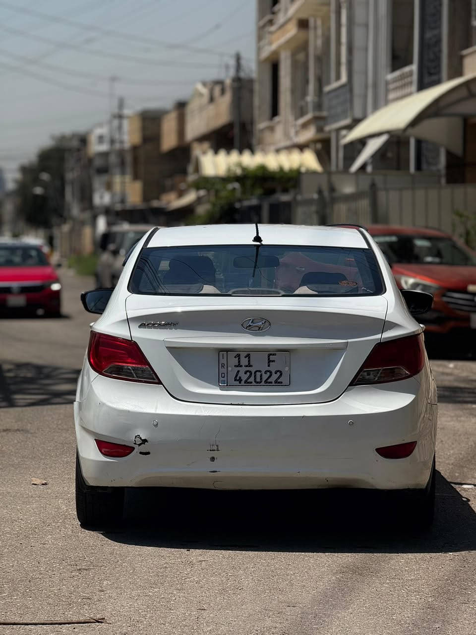 اكسنت موديل 2016 خليجي محرك 1400
كير محرك صدر خير من الله تبريد ثلج تخم تاير جديد قبل اقل الشهر شادة مواصفاتها عادية نص فول داخلها نظيف صاج شاشة كاميرا 
رقم بغداد بأسمي مابيها كل نقص السيارة بيها صبغ فقط نص باب السايق و الدوسة مال السايق عندي سونار بيها الباقي كفالة 
السعر 83 و بيها مجال بسيط 
مكاني بغداد حي العدل شارع القادة 
***********
