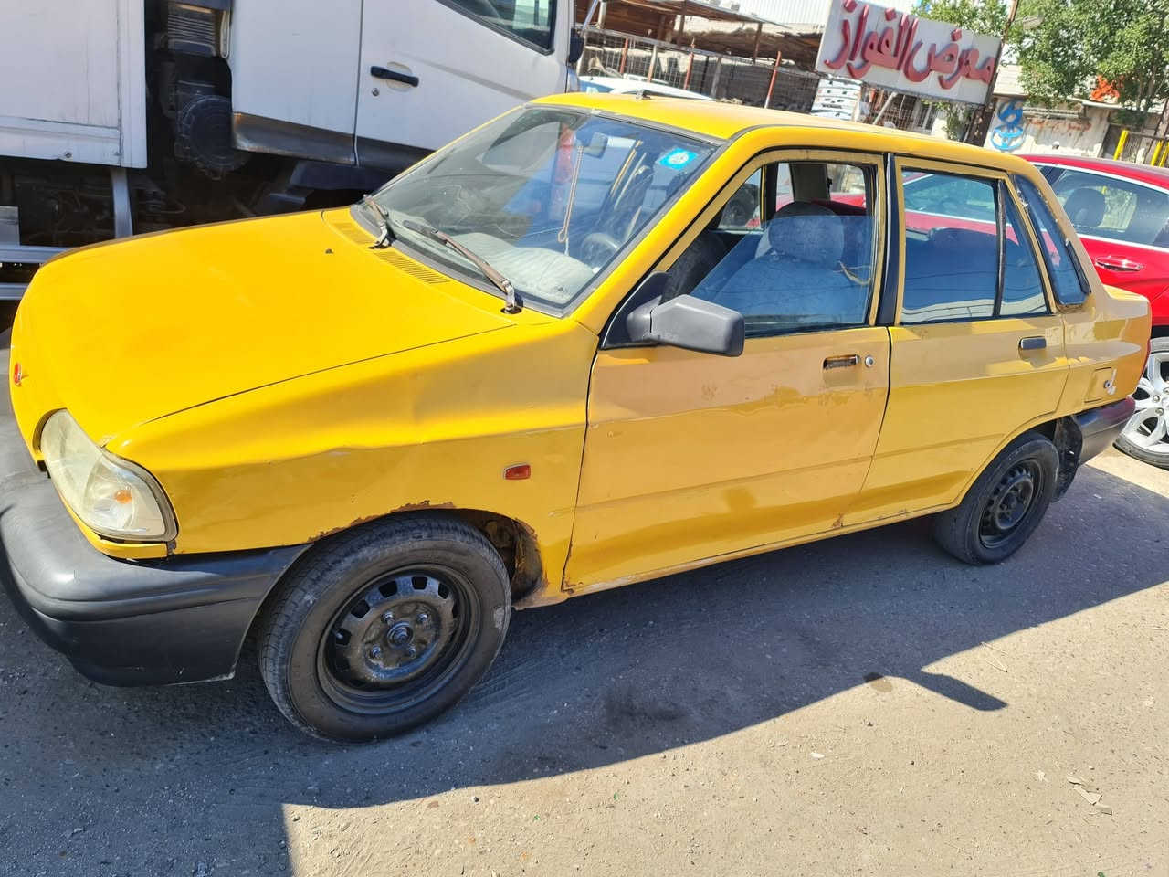 السلام عليكم
سايبه ٢٠١٤ سنويه منتهيه ب ٢٠٢٢ 
السعر ١٨ وبيها مجال كشرها نضيف كير مكينه حداديه جديده العنوان البصره منطقه بني سكين قرب جسر الكزيزه 
 ***********
