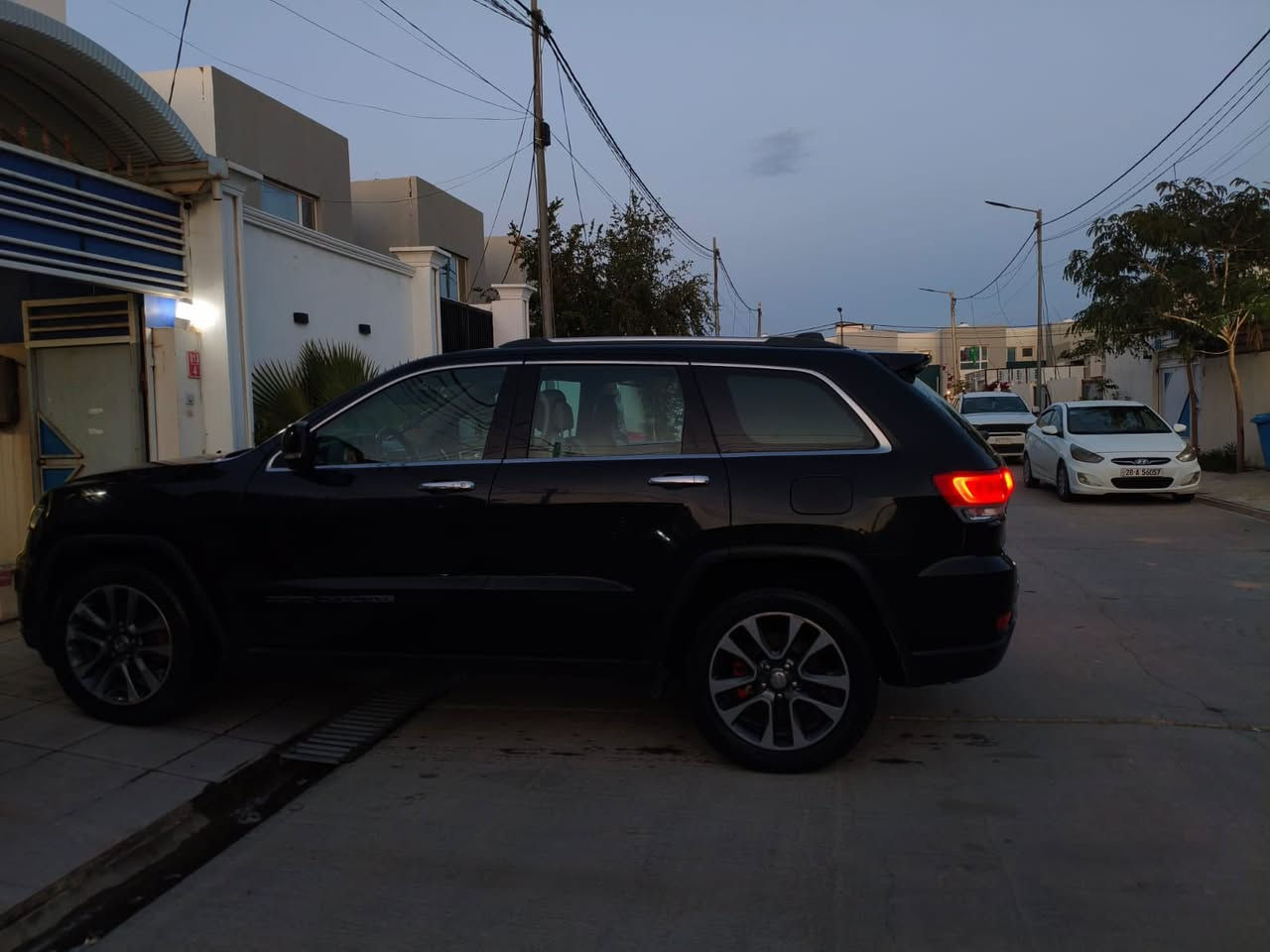 جيب خليجي ٢٠١٨لمتدد
مكفوله من الصبغ والتبديل فول مواصفات ١/١ شركه هارلم 
بانوراما ويل ٢٠ رقم اربيل 
اوتو بارك
معروفه موصفاتهه 
***********النجف
ماشيه ٩٠ الف ميل 
السعر ٣١٠ $وبيه مجال
