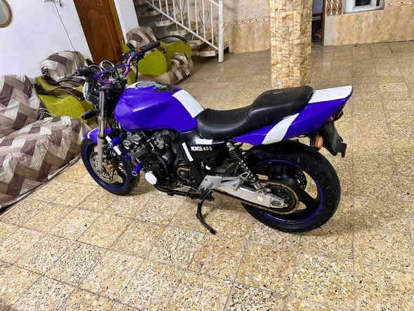 سلام عليكم سي بي فور جيل ثاني أوراق كامله محرك معله كور دراجه خير من الله نهضة هاون شرط المعدل ١٢٣ بطناش كهربايات كله شغاله عليه ادامه كامله دهن ماي زيتي بلكات دراجه جاهزه مكان ديوانيه دغاره سعر مليون ٣٥٠ وبيه مجال لطيبين لمو شراي لا يتعبني الاستفسار ***********
