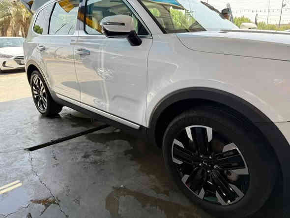 تلي رايد موديل 2023 ابيض  
حادثه موضح بل تصوير كلش بسيط وبدون تبديل ولا قطعة فقط صبغ ربع البنيد السيارة فول مواصفات 5️⃣ كامرات داتا شو يعني كلشي بيها 
السعر 320
مكانها في بغداد 
***********
