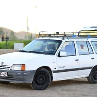 كاديت للبيع السعر 35وبيها مجال  07706636853