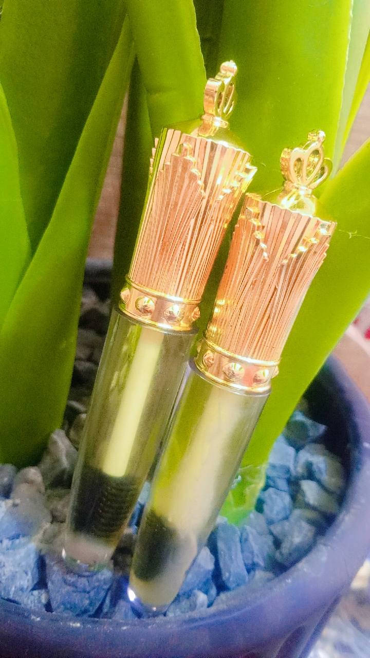 جديدنااااااااا 😍😍 
من بعد التجربة وفرتلكن علاج لتطويل الرموش وتكثيف الحواجب 
مصنوع من الزيوت الطبيعية و الأعشاب الطبيعيه 🌷🌷 
وبدون أي مواد كيميائية 
ومع الضمان خلال أسبوع واحد بتلاحظو الفرق 
بيستخدم للرجال وللنساء 
للطلب خاص مجاني واتس اب ***********
متوفر خدمة توصيل لكافة محافظات العراق 🚗🚗
