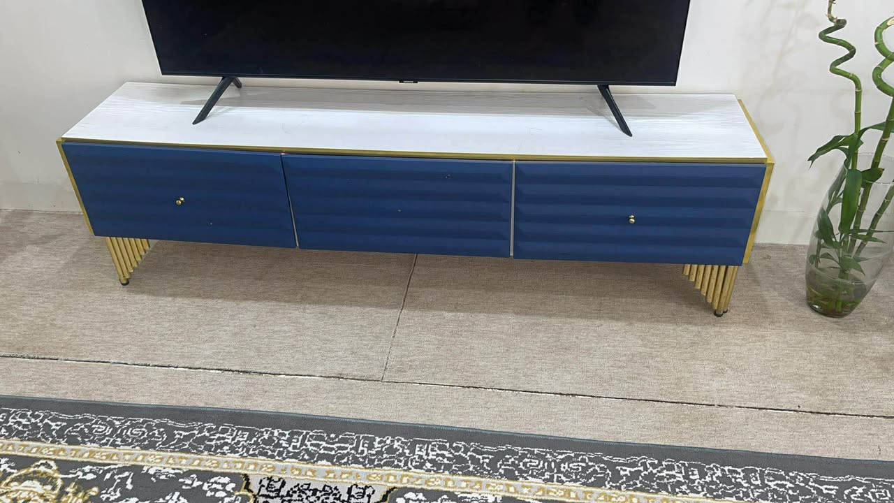 قەنەفەی تورکی ٨ نەفەری بە کردن دراوە لەگەڵ مێزی تیڤی هەمان ڕەنگ  بێ کێشەن سعری هەردوکی ٢٢٥ و مامەڵەی کەم هەولێر السليمانية, العراق


**إذا كنت صاحب هذا الإعلان وتريد حذفه لأي سبب، رجاءا أرسل رسالة إلى الدعم الفني**