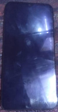 هواوي y6s • ٦٤ • شاشة بفطر