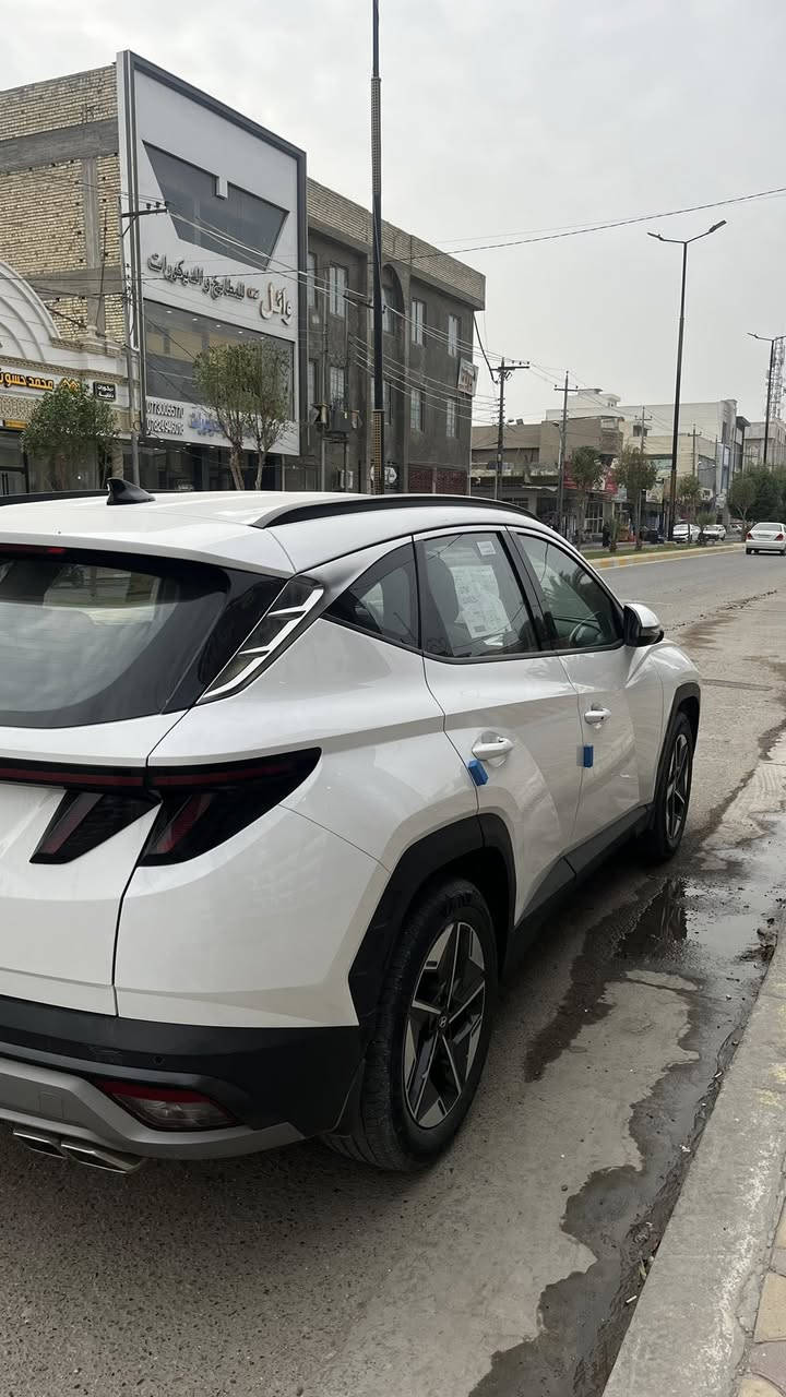 سلام عليكم

توسان 2025 خليجي
فول مواصفات -قمارة حديد
ماشية 38 الف حقيقي
لون ابيض
رقم بغداد انكليزي
————————-
•تشغيل بصمة
•كاميرا خلفية
•حساسات امامية-خلفية
•كوشنات كهربائية
•تبريد كشنات
•باب جنطة كهربائي
•شحن وايرليس
•كيج ديجيتال
•اوتو هولد
•هيندبريك بصمة
•درايف مود ( سبورت-اقتصادي-عادي)
•كراسي جلد
•شاشة لمس
Apple CarPlay / Android + شاشة•
•مثبت سرعة
•تحكم كامل بالستيرن
•اضاءةLED(نهارية -ليلية)

سونار  نظيف
فقط بيها تصليح بباب الجنطة و الباب الخلفي
—————————-

مكاني الانبار فلوجة

للتواصل 
***********
***********

فقط اتصال غير متواجد عالفيس
