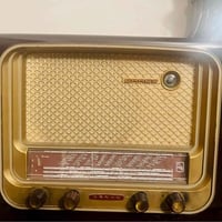 راديو انتيكا  كلش جديد  عمره اكثر من  90 سنه السعر 350 الف وبي مجال  ل...