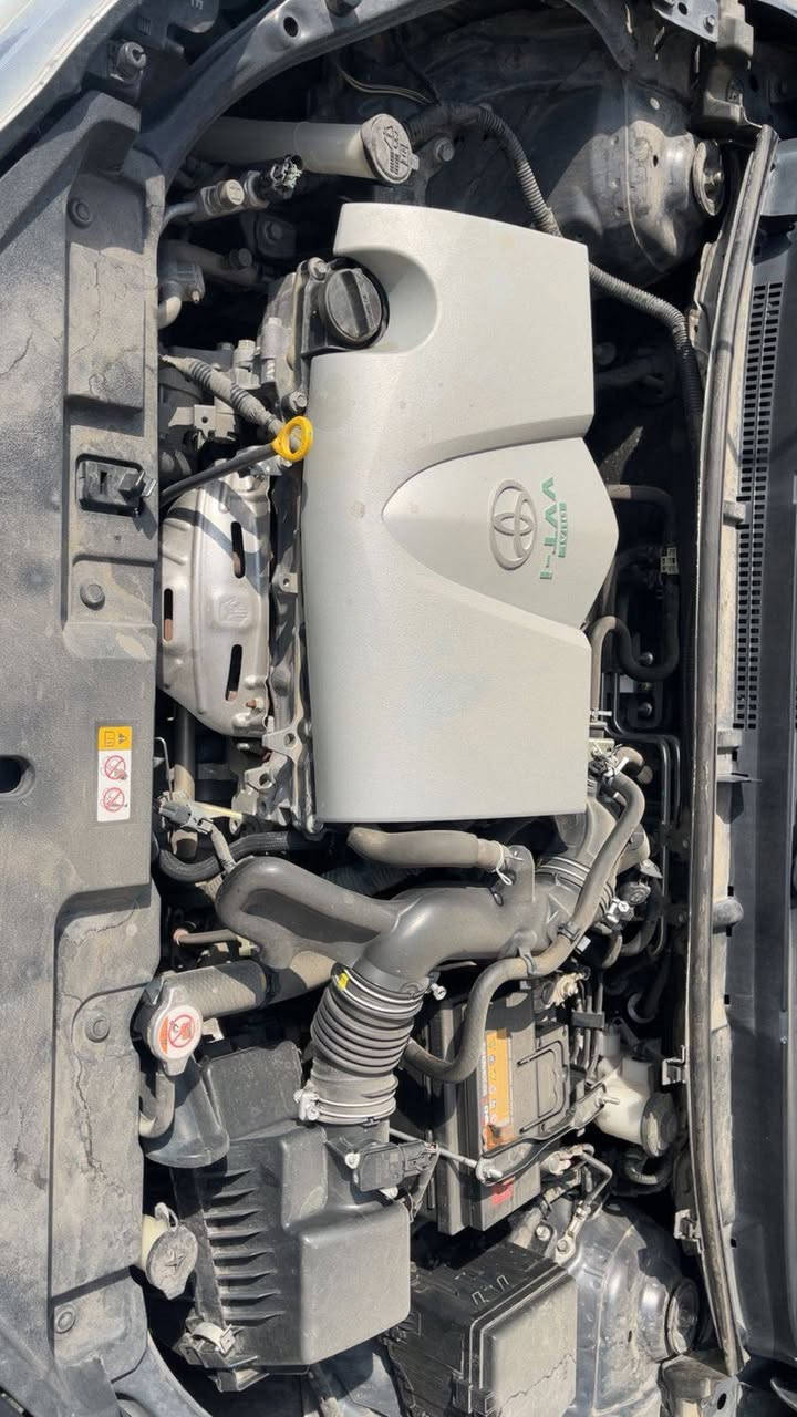 سلام عليكم
 تويوتا يارس خليجي 2019 كفاله عامه من صبغ عده بارد كد شبر الباب الخلف السائق ماشيه 36 الف محرك 1500 سعر 115. *********** بغداد قرب مطعم زرزور بل منصور
