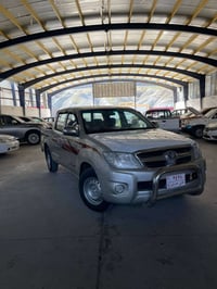 تويوتا مەرزیا • ٢٠٠٦ • فول