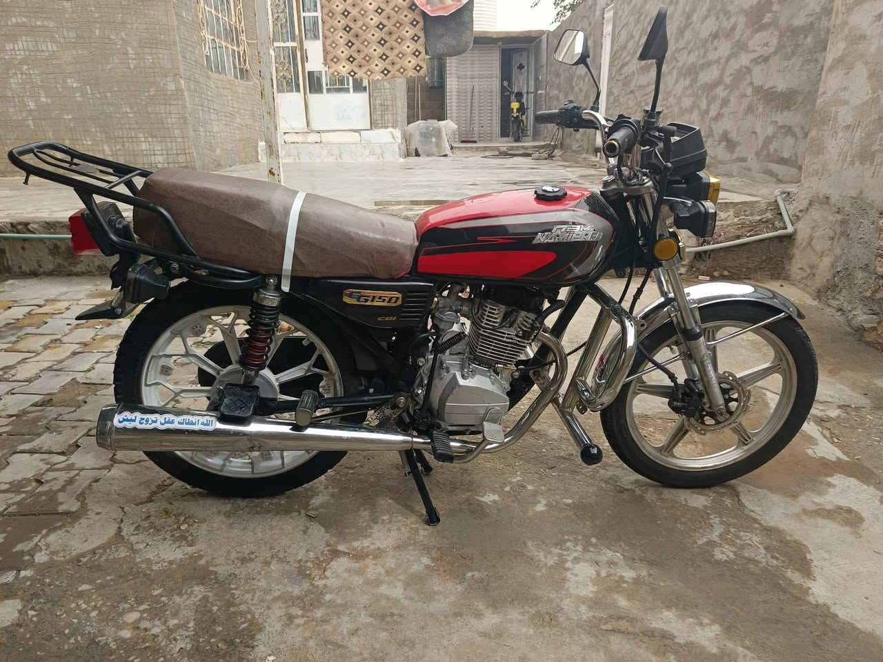 السلام عليكم للبيع ٢٠٢٠ نضيف محرك وكير شرط كهربائيات شغاله السعر ٥٠٠ وبي مجال رقمي ***********
