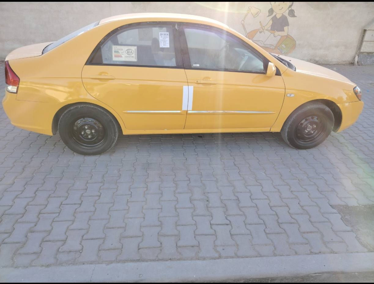 السلام عليكم البيع كيه سيراتو 2008 رقم دياله سياره جاهزه مابيها نقص العنوان بغداد السعر 75  بيها مجال
رقم الهاتف ***********
