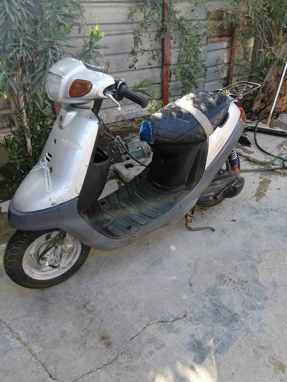 ، السعر 225. استفسار.  ***********
